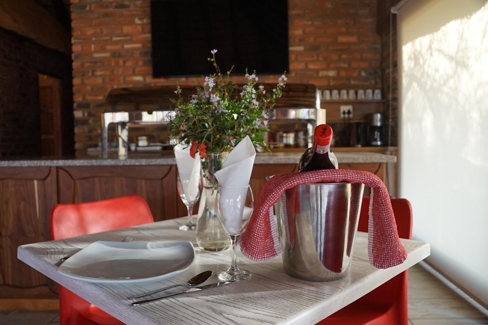 Kwele Game Lodge Beauty Ngoại thất bức ảnh